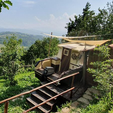Nave Nel Bosco Bed and Breakfast Torresina Εξωτερικό φωτογραφία